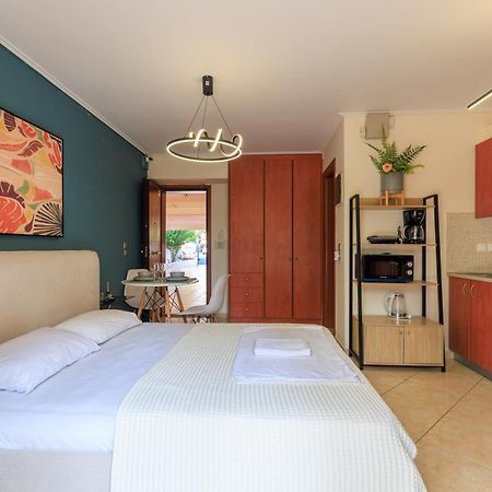 Aiolos Glyfada Super Lux Mini Apartment Athen Eksteriør billede